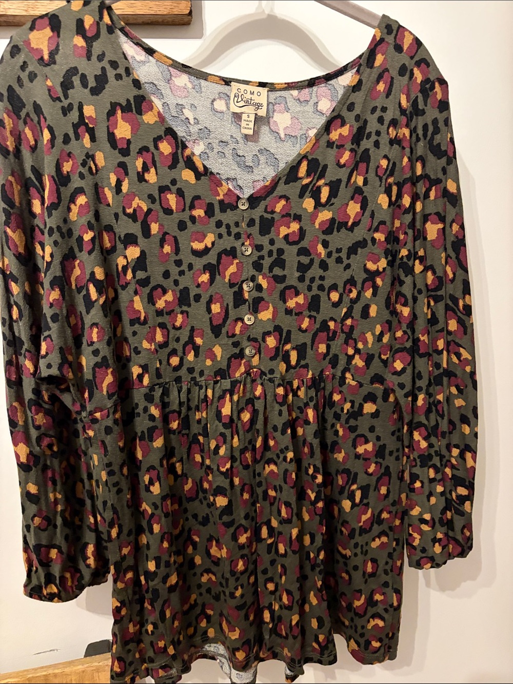 Como Vintage Women's Olive Animal Print Button-Front Top